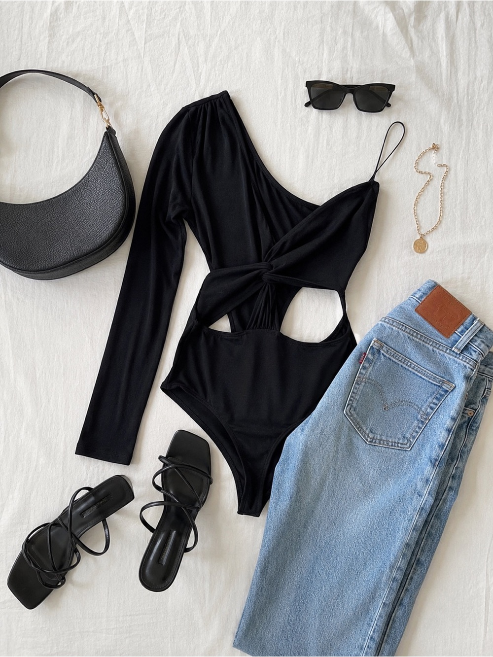 ASTR The Label NWT One Shoulder Cutout Bodysuit Black Size S